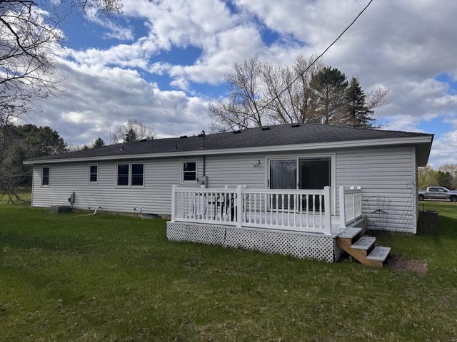 2400 208th Lane NW, Oak Grove, MN 55011