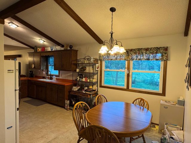 2400 208th Lane NW, Oak Grove, MN 55011