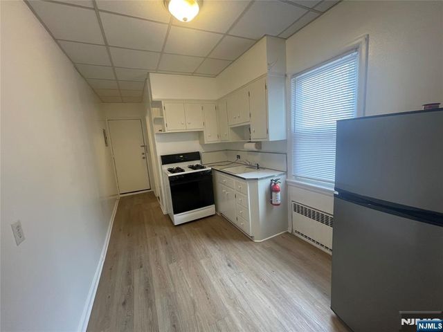 126 69th, Guttenberg, NJ 07093