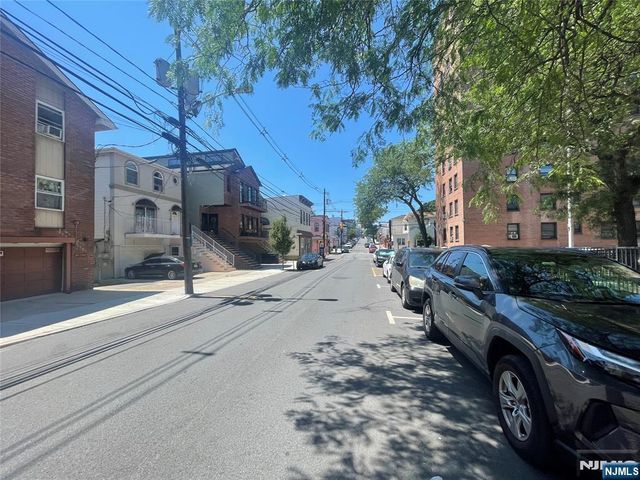 126 69th, Guttenberg, NJ 07093