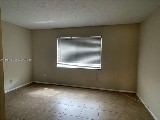 7840 Camino Real P309, Miami, FL 33143