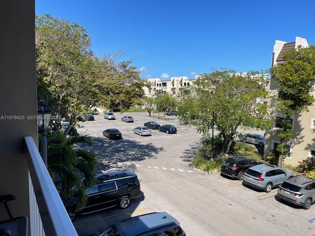 7840 Camino Real P309, Miami, FL 33143