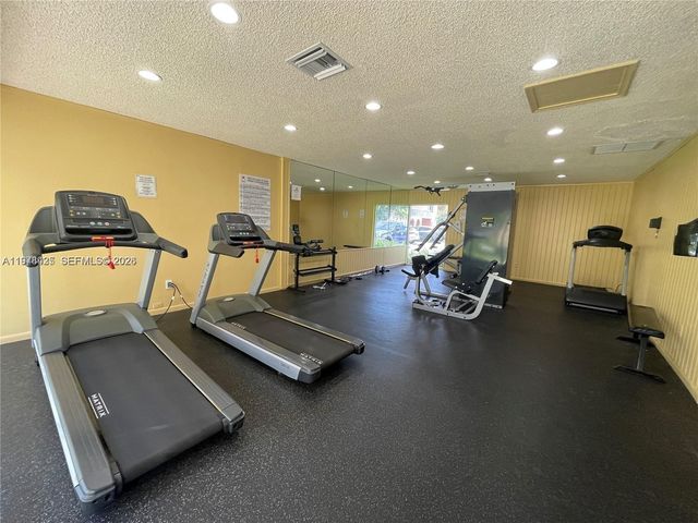 7840 Camino Real P309, Miami, FL 33143