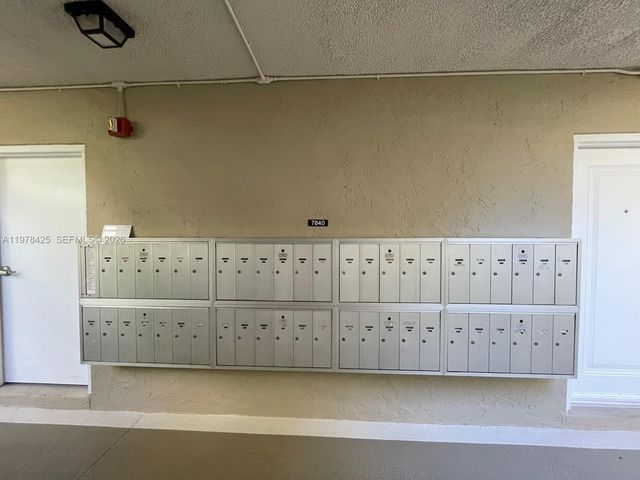 7840 Camino Real P309, Miami, FL 33143