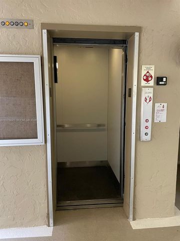 7840 Camino Real P309, Miami, FL 33143