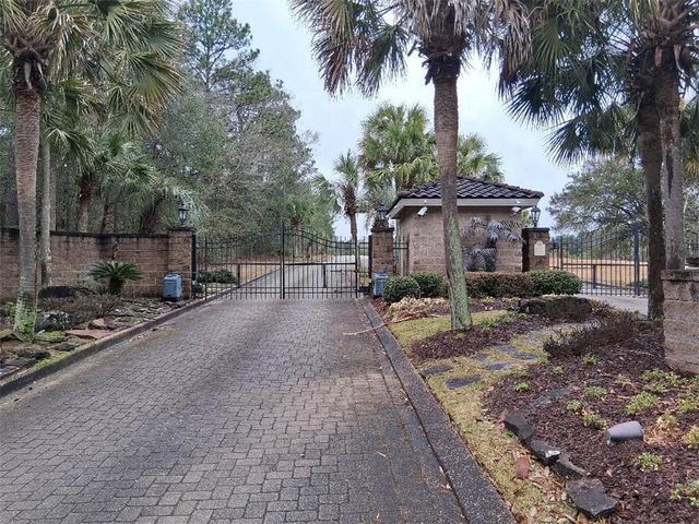 7281 Isle Of Palms Drive, Mobile, AL 36695