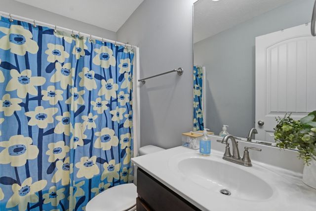 3032 Dusenburg Dr, Christiana, TN 37037