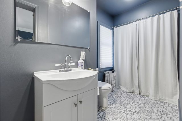 236 W Pike Street, Canonsburg, PA 15317