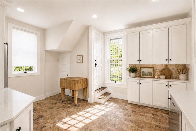 236 W Pike Street, Canonsburg, PA 15317