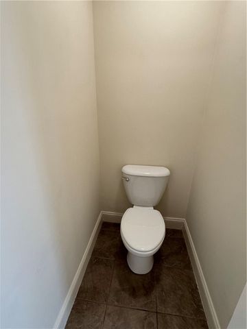 234 Victorian Lakes Drive, Brunswick, GA 31525