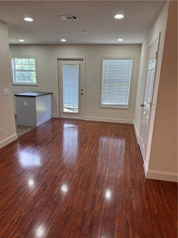 234 Victorian Lakes Drive, Brunswick, GA 31525