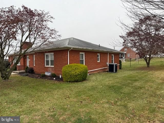 300 N FRANKLIN STREET, Waynesboro, PA 17268