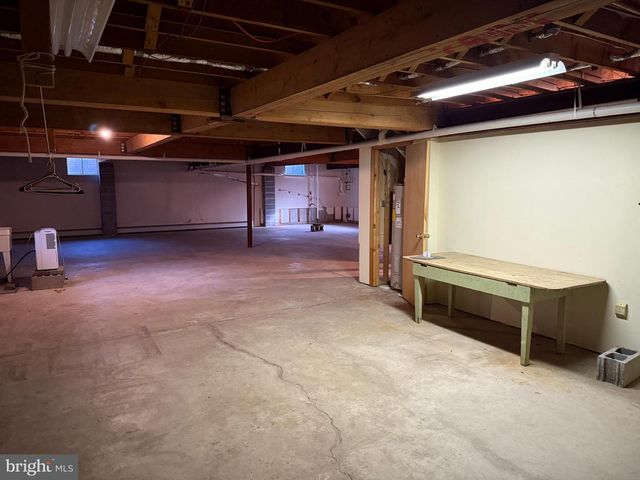 300 N FRANKLIN STREET, Waynesboro, PA 17268