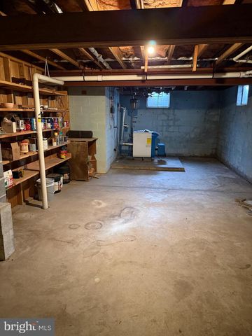 300 N FRANKLIN STREET, Waynesboro, PA 17268