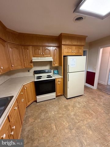 300 N FRANKLIN STREET, Waynesboro, PA 17268