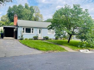 192 Grandview Ave, West Springfield, MA 01089