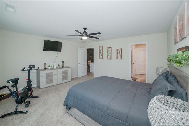 2130 Roadster Pony Lane, Hope Mills, NC 28348