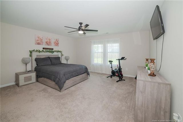 2130 Roadster Pony Lane, Hope Mills, NC 28348