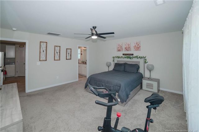 2130 Roadster Pony Lane, Hope Mills, NC 28348