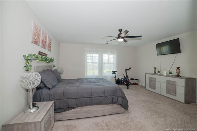 2130 Roadster Pony Lane, Hope Mills, NC 28348