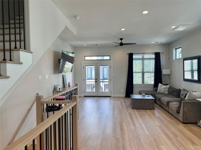 3703 Creekmont Green Lane, Houston, TX 77091