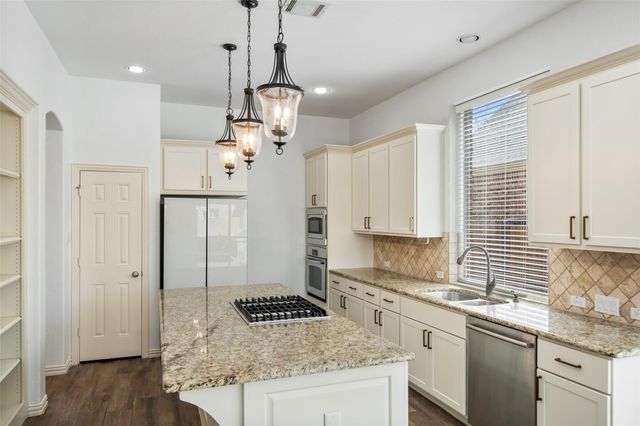 3311 Sunset Field Lane, Missouri City, TX 77459