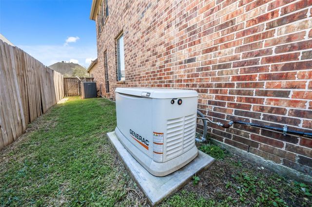 3311 Sunset Field Lane, Missouri City, TX 77459