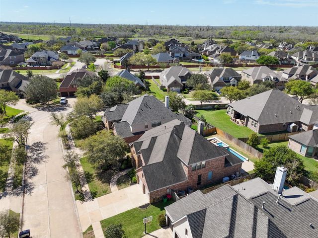 3311 Sunset Field Lane, Missouri City, TX 77459