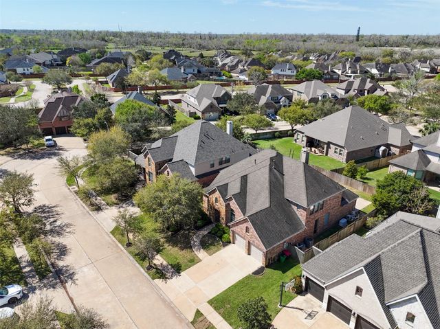 3311 Sunset Field Lane, Missouri City, TX 77459