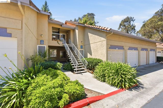 605 Forest Run, Hercules, CA 94547