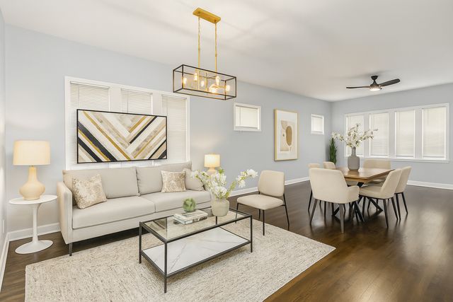 949 N Lockwood Avenue, Chicago, IL 60651