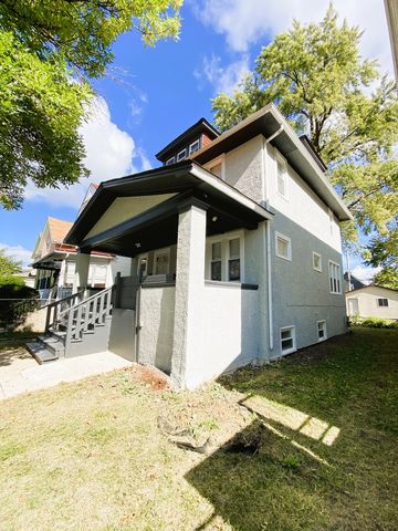 949 N Lockwood Avenue, Chicago, IL 60651