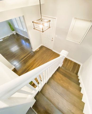 949 N Lockwood Avenue, Chicago, IL 60651