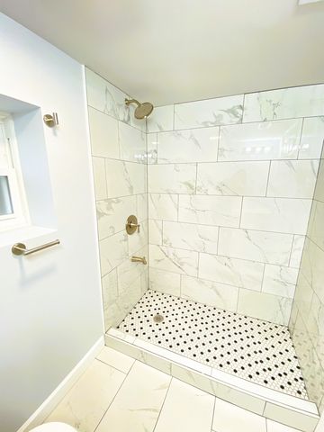 949 N Lockwood Avenue, Chicago, IL 60651