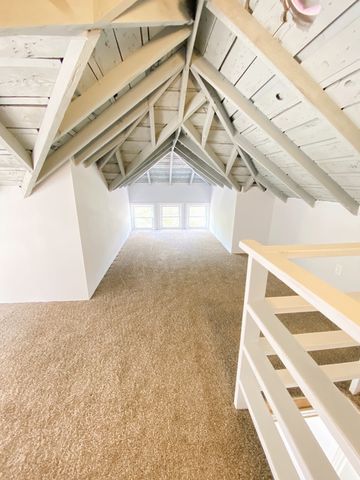 949 N Lockwood Avenue, Chicago, IL 60651