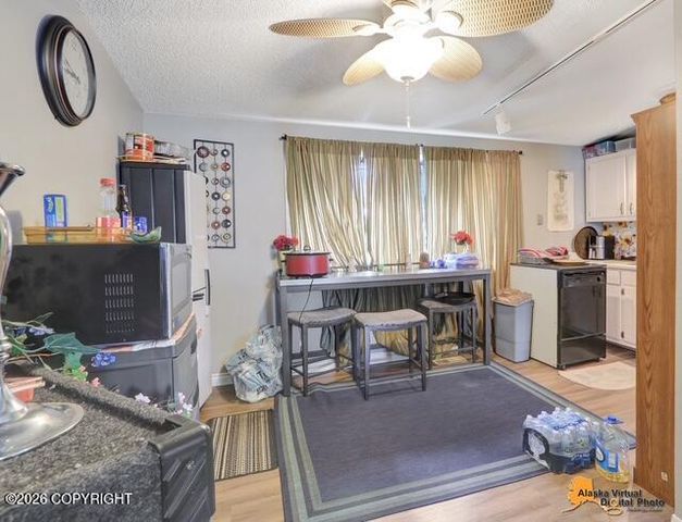 1735 Sanya Circle, Anchorage, AK 99508