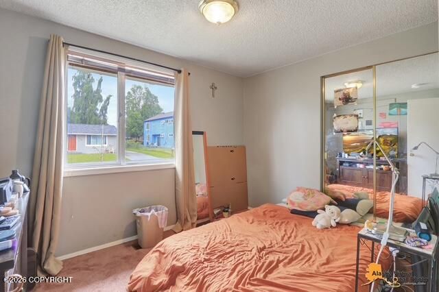 1735 Sanya Circle, Anchorage, AK 99508