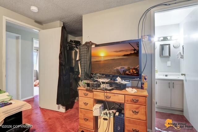 1735 Sanya Circle, Anchorage, AK 99508