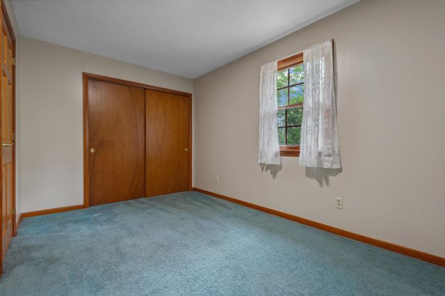 13 Seyah Road, Shelburne, NH 03581