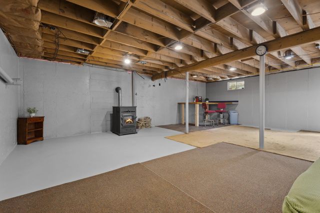 13 Seyah Road, Shelburne, NH 03581