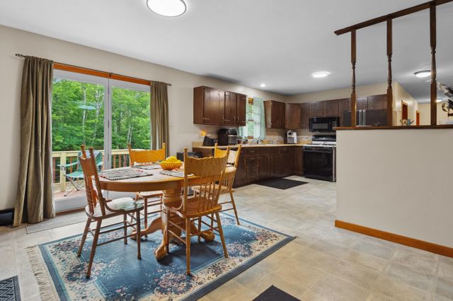 13 Seyah Road, Shelburne, NH 03581