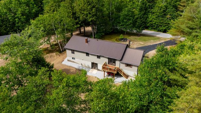 13 Seyah Road, Shelburne, NH 03581