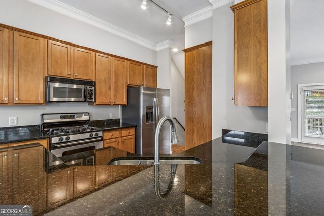 279 Carlyle Park Drive, Atlanta, GA 30307