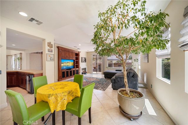 28618 Gabrial Place, Saugus, CA 91390