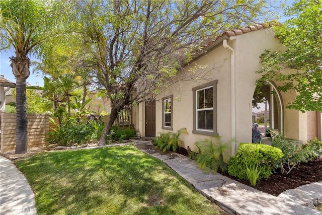28618 Gabrial Place, Saugus, CA 91390