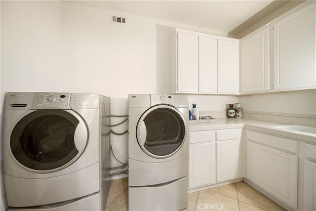 28618 Gabrial Place, Saugus, CA 91390