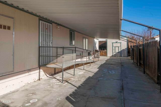 9205 Eastwind Circle, Bakersfield, CA 93306