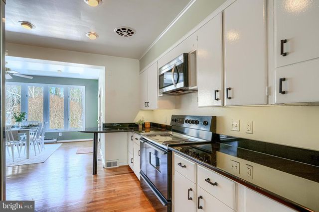 1008 W WIND CT, Towson, MD 21204