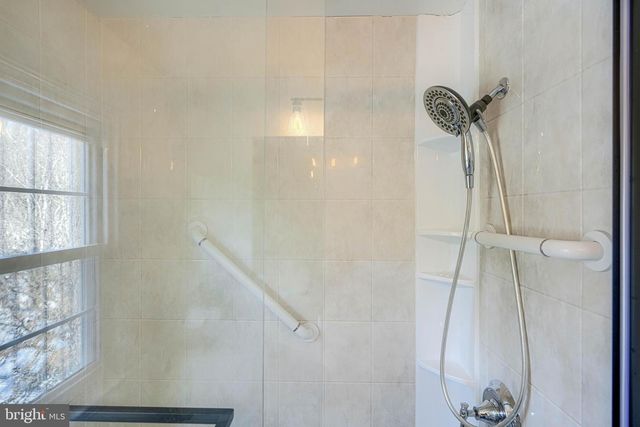 1008 W WIND CT, Towson, MD 21204