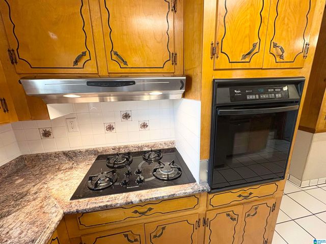 331 W MEDDERS DRIVE, Anniston, AL 36206